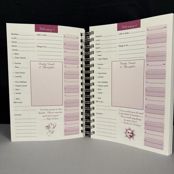 Every Busy Woman’s Planner And Journal - Picture 5 of 7
